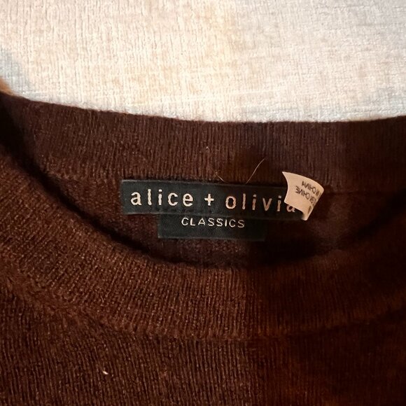 Cashmere Sweater - Picture 3 of 3